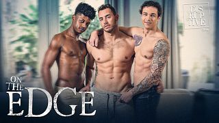 DISRUPTIVEFILMS Straight Jocks Edge Together in Circle Jerk
