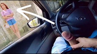 Masturbaçao arriscada para gostosa que estava me olhando do ponto de ônibus!