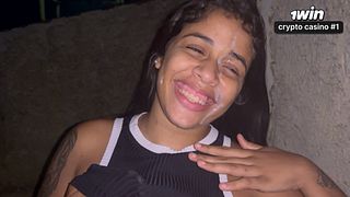 Fui dar uma caronha pra minha cunhada e acabei comendo ela no caminho.