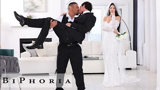 BIPHORIA -  "I Need Something In My Mouth, It Calms Me Down, You're The Best Man, Now Help Me Out"