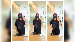 Hot Jeans  T-shirt Transgirl Masturbate In The Public Toilet